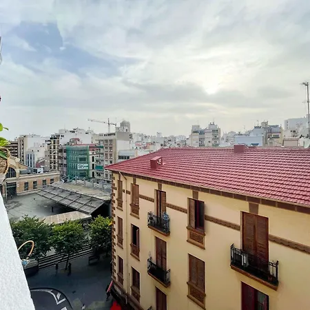 El Atico Del Mercado. Un Lugar Dificil De Olvidar. * Alicante