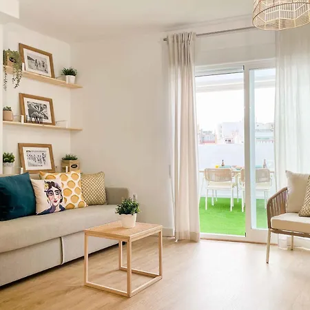 El Atico Del Mercado. Un Lugar Dificil De Olvidar. Apartment